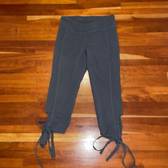 Free People Pants - Free People Movement Turnout Wrap Leggings SZ XS VGUC